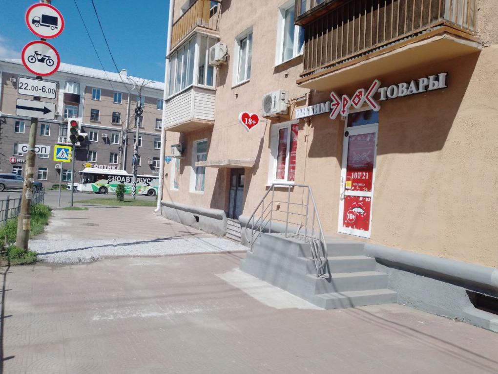 Новое пространство для фантазий. Магазин интим-товаров (18+) открыли в центре Омска на проспекте Маркса