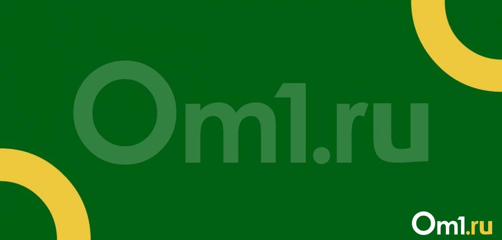 «Он сам упал»: учителя-рецедивиста обвиняют в жестоком избиении отца школьницы