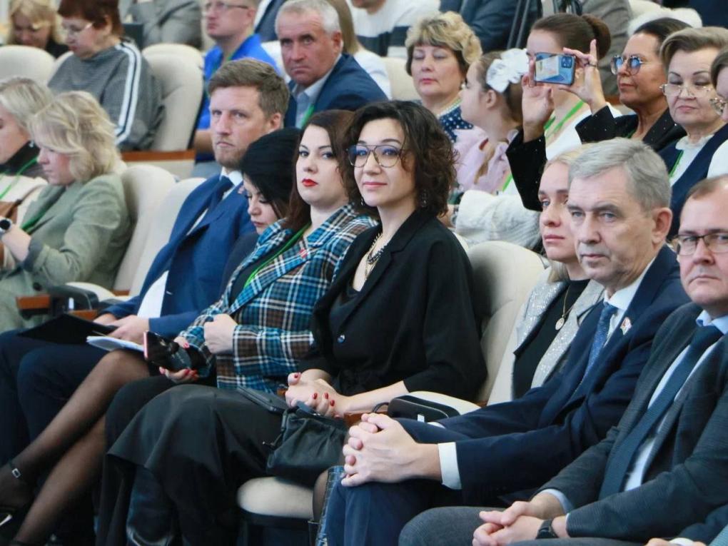 Губернатор Хоценко открыл XIII Международный форум «Инносиб-2024»