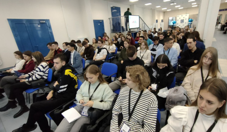 Новосибирские студенты представили креативные разработки в сфере импортозамещения в IT-отрасли