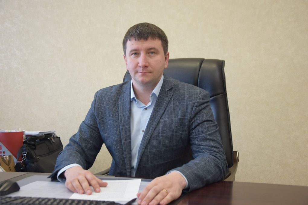 На насосных станциях в Одесском районе заменили электропроводку