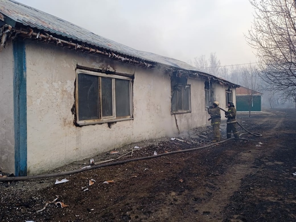 Топ-10 самых масштабных пожаров за выходные в Омской области – ВИДЕО