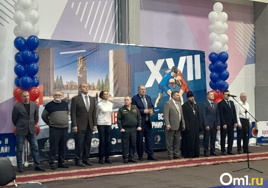 В Новосибирске открыли Всероссийский турнир по греко-римской борьбе «Центр державы»