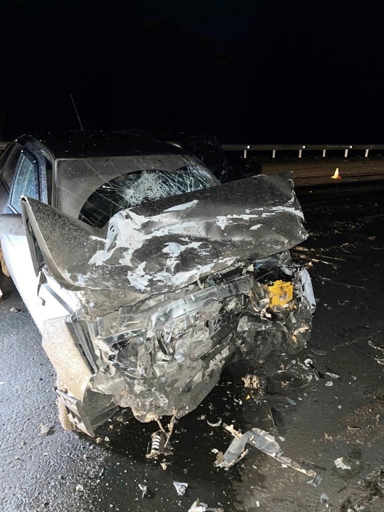 В Омской области пьяный водитель протаранил автомобиль с детьми
