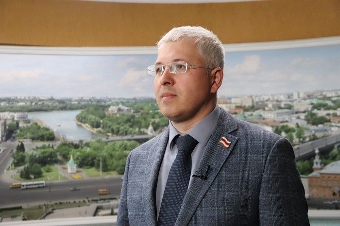 В Омске беженцам из Донбасса помогает «Единая Россия»