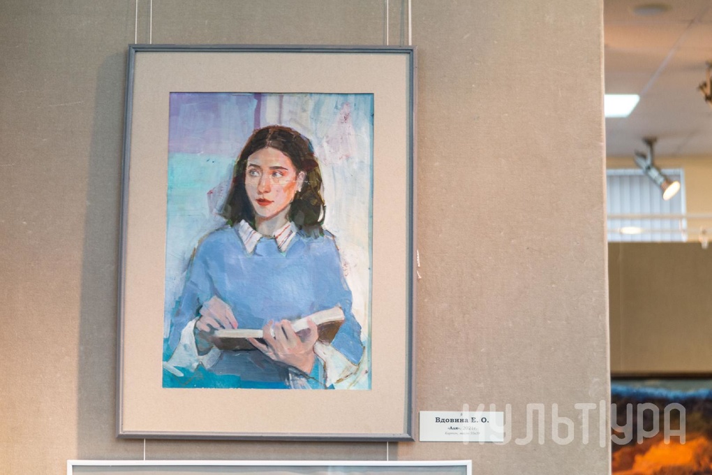 Известные омские художники приглашают горожан перевернуть календарь Михаила Шуфутинского — ФОТО
