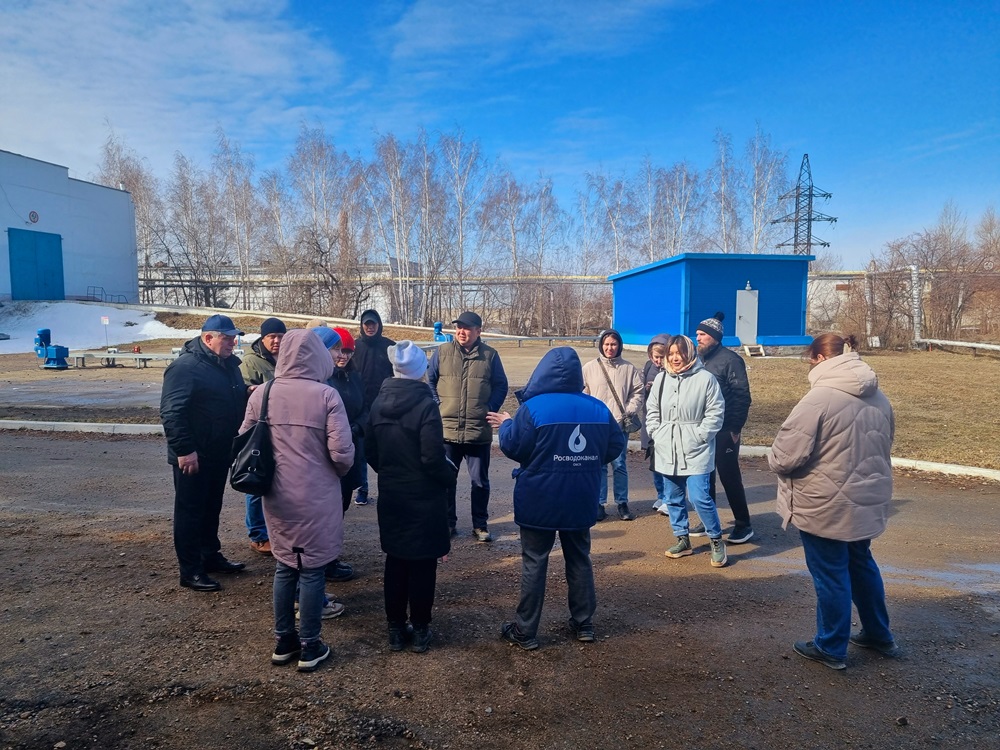 В период паводка сооружения водоподготовки омского водоканала посетили студенты ОмГАУ