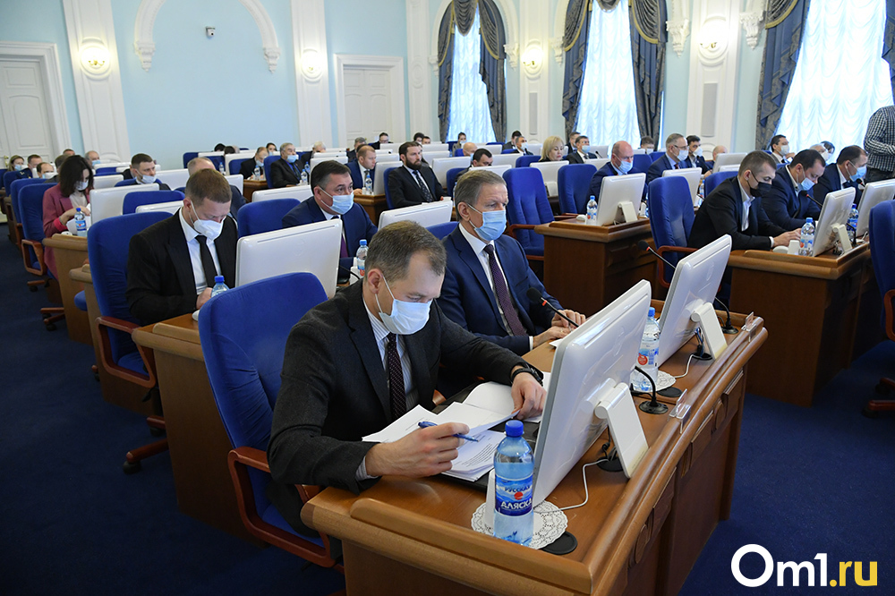 Депутаты приняли законопроект губернатора Буркова о продлении налоговых льгот