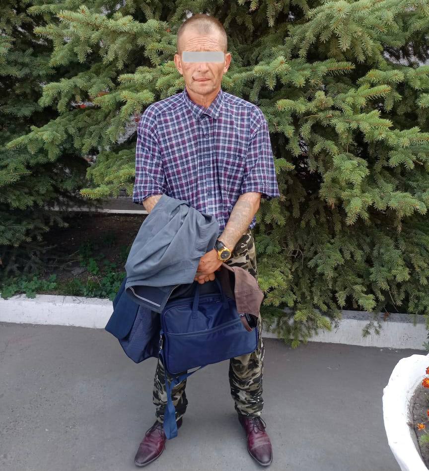Прятался на кладбище. Омича, подозреваемого в изнасиловании 9-летней девочки, задержали