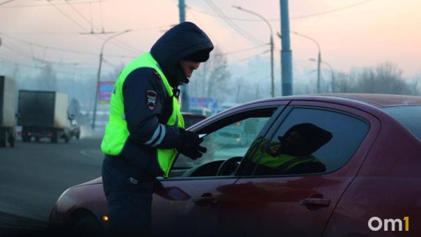 Омского подростка и его мать привлекли к ответственности за нарушения ПДД