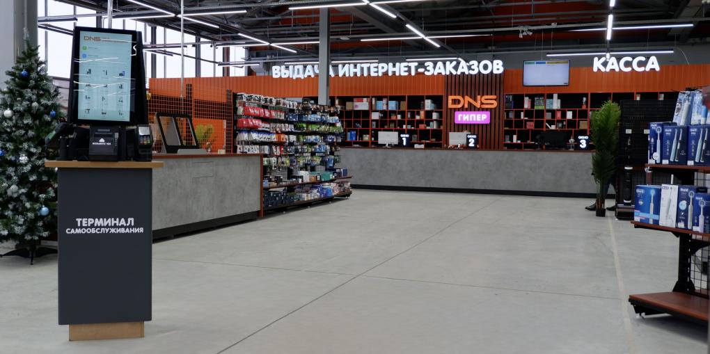 Новый магазин DNS «АРЕНА» в формате shop in shop: первый в Омске и в России
