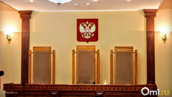 В Новосибирске суд разрешил клинике «1+1», занятой спецназом, временно возобновить работу