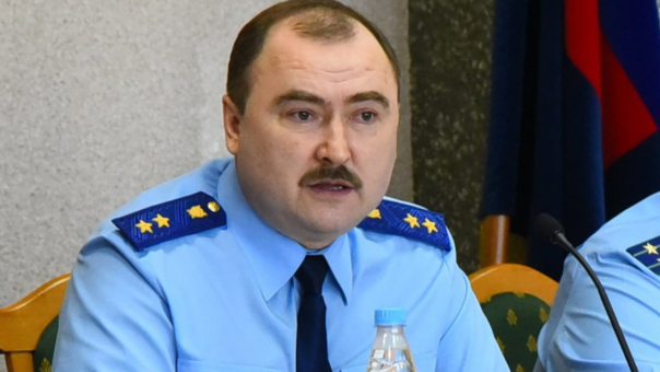 Начали судить за взятку экс-прокурора Новосибирской области Фалилеева