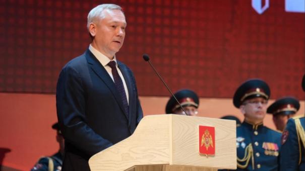 Сибирский округ Росгвардии удостоен ордена Жукова: губернатор Андрей Травников поздравил личный состав