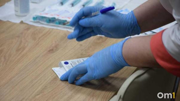 Кадровый дефицит: омичей с 1 сентября начнут лечить врачи без высшего образования