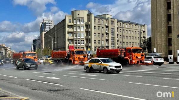 Более 15 тысяч штрафов выписали в Новосибирске за использование телефона за рулём