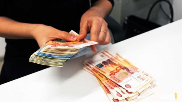 В омском Минздраве озвучили новые оклады для медиков