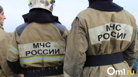 Утро началось с пожара: в Новосибирске загорелось трёхэтажное здание
