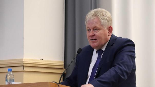 Переизбрание Олега Конюка на пост главы района в Новосибирской области вызвало возмущение у Бастрыкина