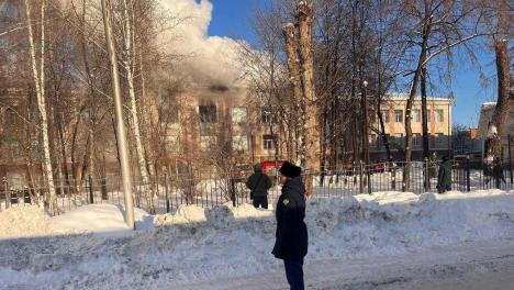 Студенты новосибирского педколледжа, пострадавшего от пожара, с января будут учиться очно в соседних школах