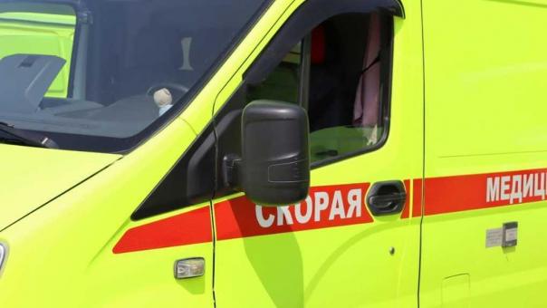Не смог выбраться: у «Ак Барс Арены» в Казани автомобиль провалился под лёд, погиб пассажир