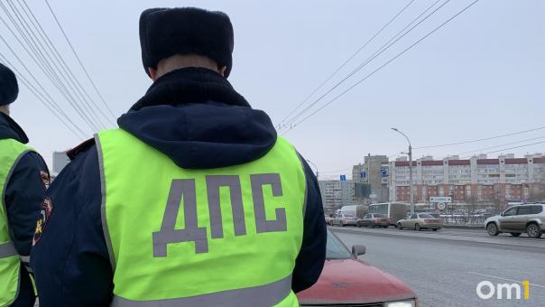 В Омской области столкнулись две иномарки: пострадал ребёнок