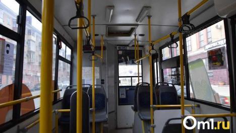 В Омской области подорожал проезд в автобусах: почему?