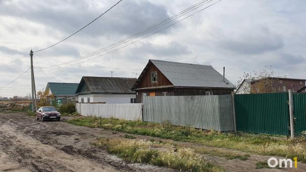 Омич украл на даче вещи и распродал прохожим