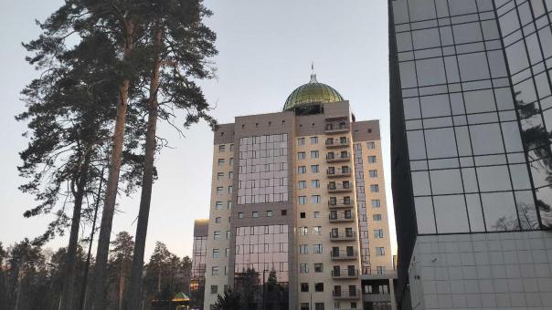 Авария на подстанции в Академгородке оставила без света и воды несколько районов