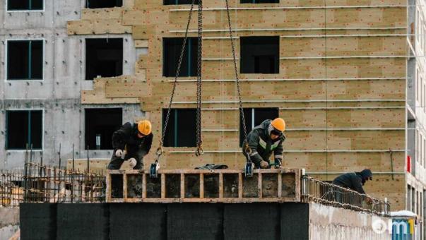 Рейтинг застройщиков: кто и сколько построил жилья в Омской области в 2025 году?