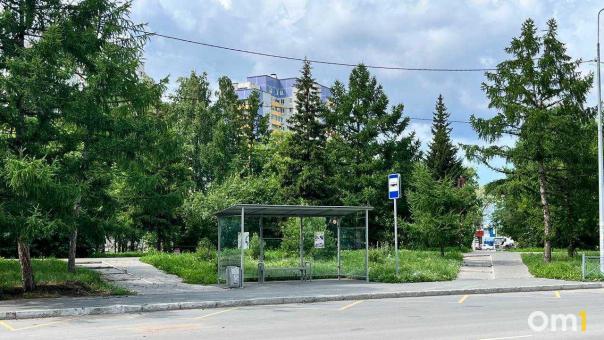 В Омске обновят девять остановок: появятся пандусы и тактильная плитка