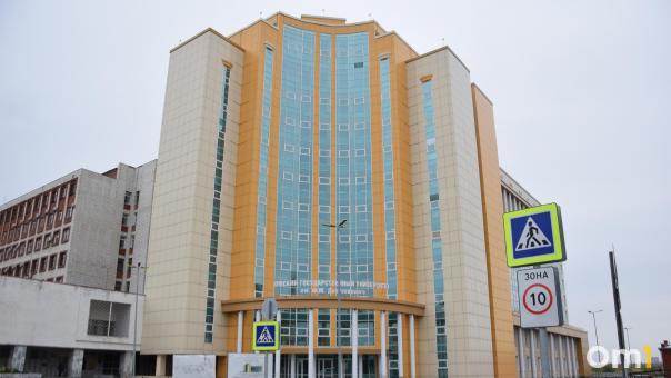 Иван Кротт теперь официально стал ректором ОмГУ