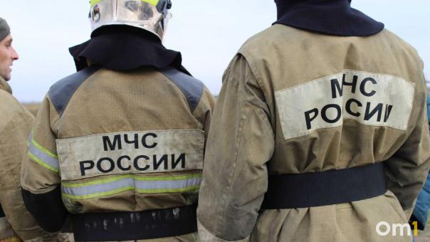 «Женщина пребывала в большом стрессе»: в Новосибирске ночью в частном доме вспыхнул пожар