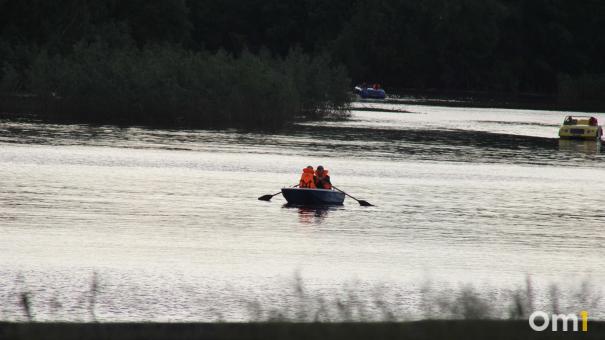 Тело утонувшего 70-летнего мужчины подняли водолазы под Новосибирском