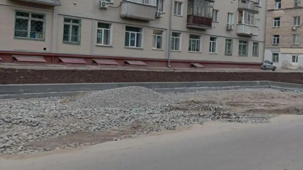 Подрядчик поплатился по новому закону: в Новосибирске впервые выписали штраф за срыв сроков
