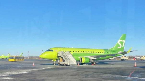 Самолёт S7 вернулся в Новосибирск из-за сработавшей сигнализации — открытого возгорания не было