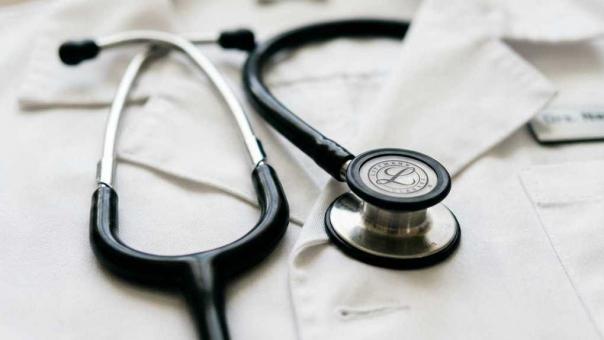 «Агрессивно протекает и может закончиться летальным исходом»: инфекционист — о смерти россиянина от малярии