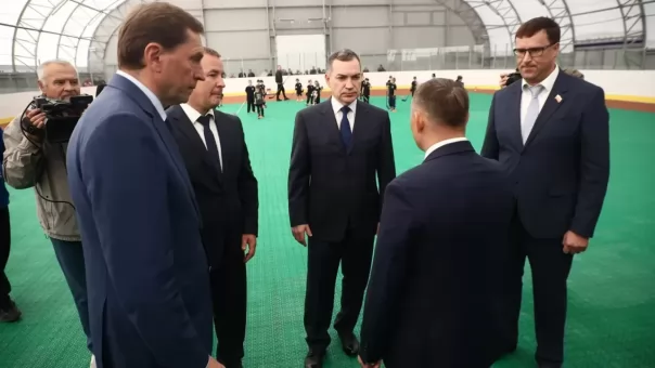 В Новосибирске открылась круглогодичная спортивная площадка в микрорайоне «Акатуйский»