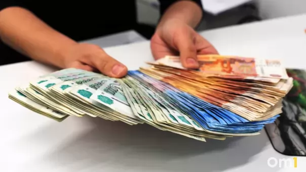 До 1 октября ещё можно успеть: кому положена семейная выплата в Новосибирской области