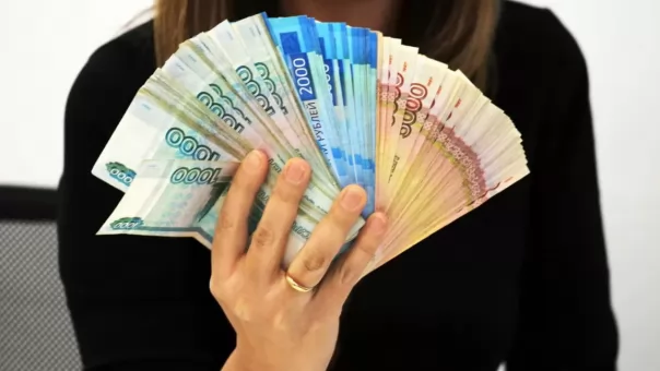 Новосибирцы смогут получить больше денег за рождение ребенка