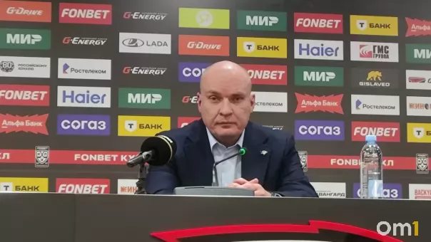 «Что ж вы за люди?»: Разин ответил на вопросы о Ткачёве после победы над «Авангардом»