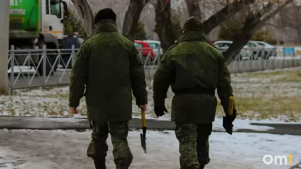 С 10 октября омских призывников начнут отправлять к местам военной службы