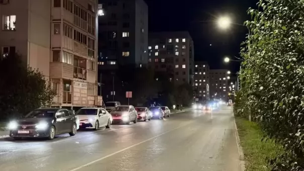 Новое освещение заработало на улицах Татьяны Снежиной и Виталия Потылицына в Новосибирске