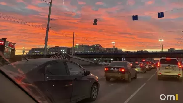 Пробок станет меньше: в Новосибирске открыли новую полосу на Петухова
