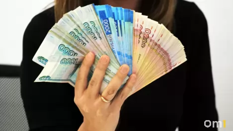 В Омске предпринимателя будут судить за взятку