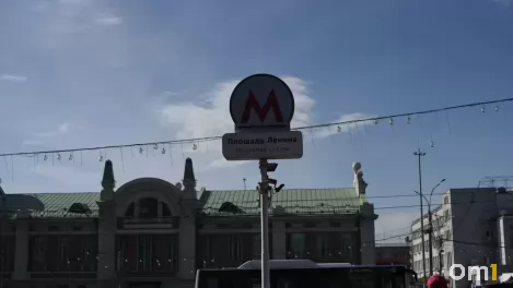 24 тысячи поездок по лицу: новосибирцы стали чаще оплачивать метро биометрией