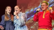 Марина Девятова пригласила омских студентов спеть с ней на концерте