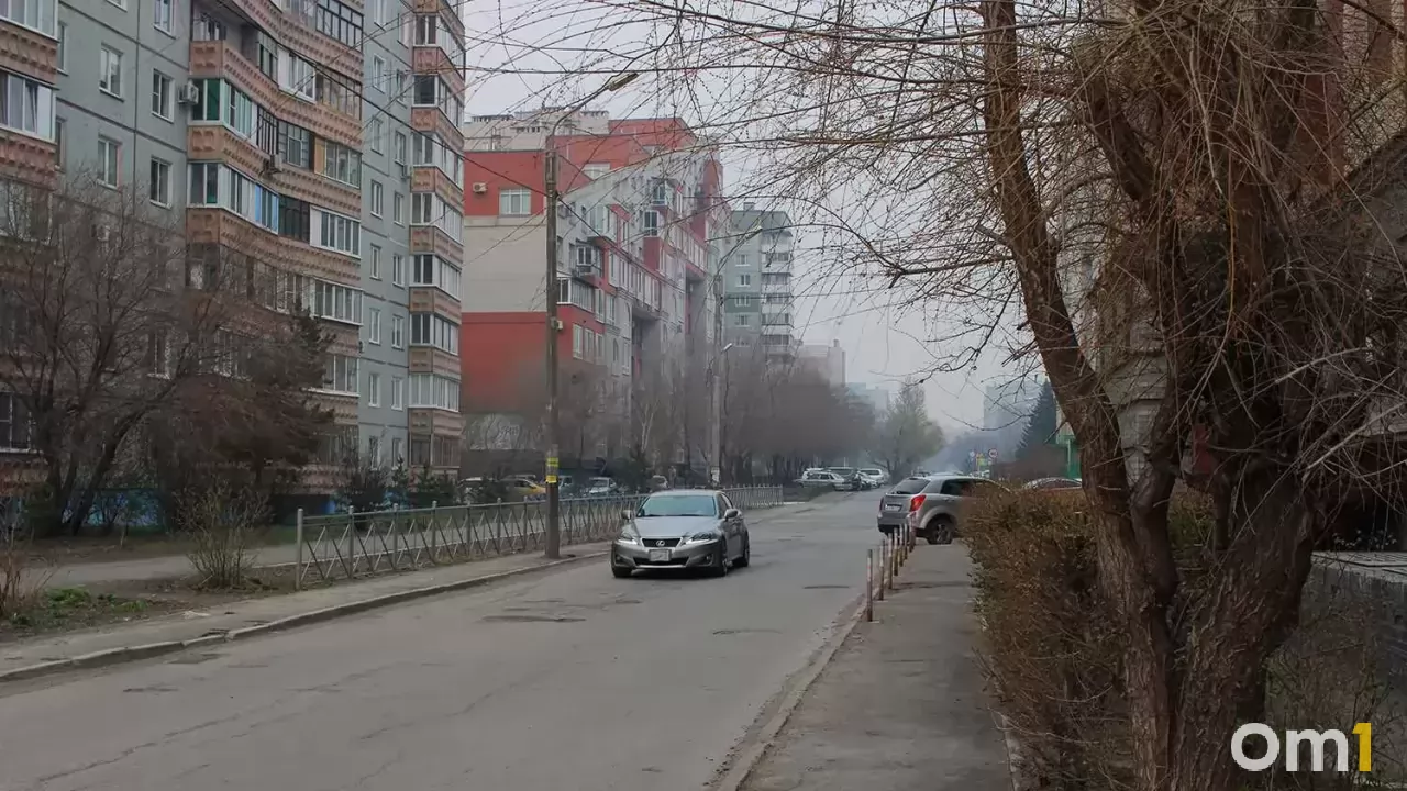 В Омске тротуар у Крутинского лицея привели в порядок после вмешательства прокуратуры