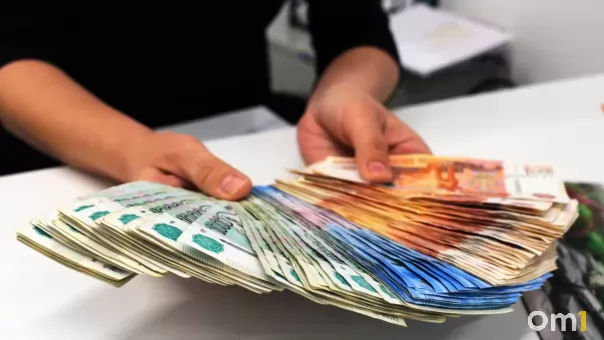 Где в России платят от 500 тысяч рублей: эксперт назвал основные сферы