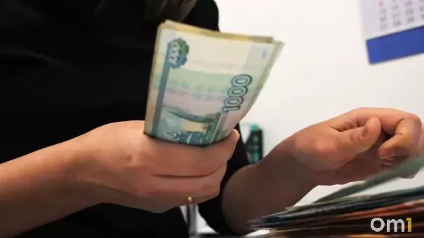 В Омске приставы заставили вернуть маткапитал, обналиченный через несуществующего ребенка